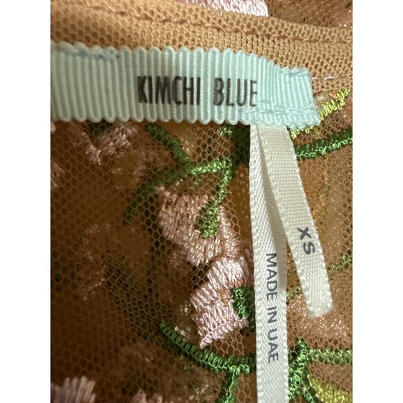 Urban Outfitters Kimchi Brown Mesh Floral Embroidered Sheer Crop Blouse Top XS - Picture 3 of 3